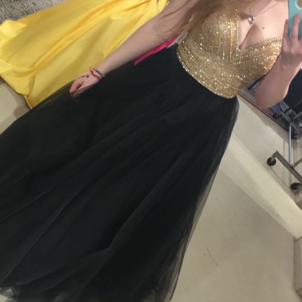 Prom dress